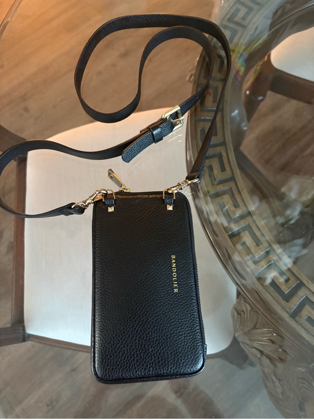 🖤🖤BANDOLIER EXPANDED BLACK PEBBLED LEATHER CROSSBODY CASE WITH STRAP!🖤🖤